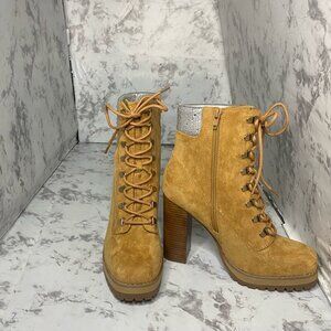New Madden Girl Train-R Women's Faux Suede Rhinestone Combat Boots Lace Up Boots